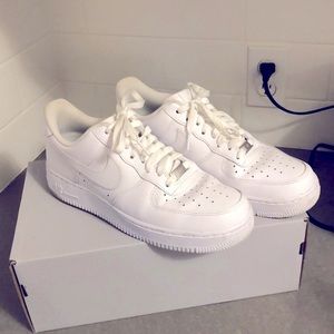 Nike Air Force 1